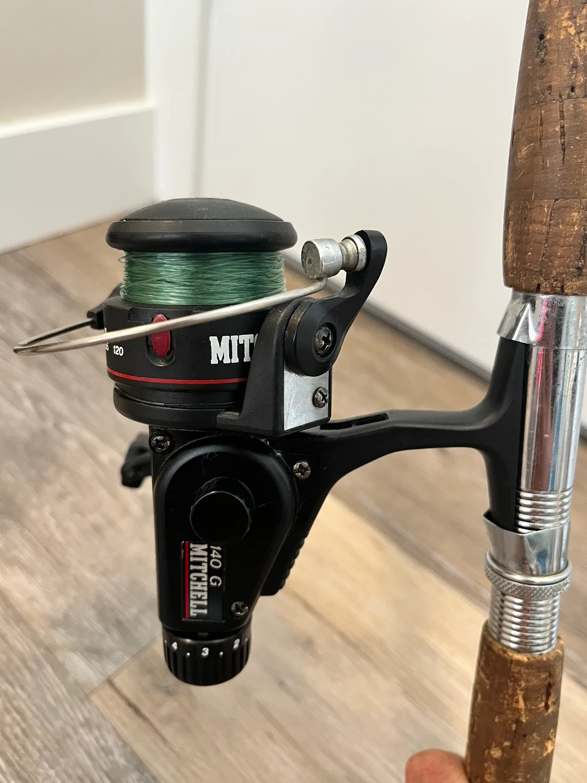 2 Fishing Rod and Reel image indicator(3)