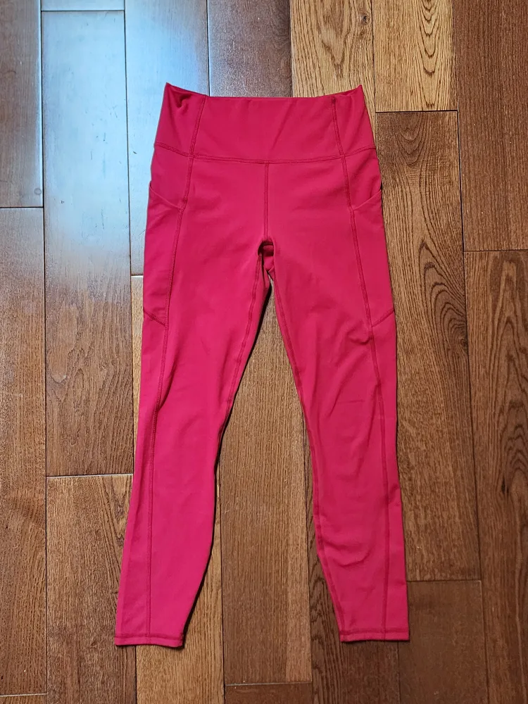 Fabletics 7/8 tights image indicator(4)