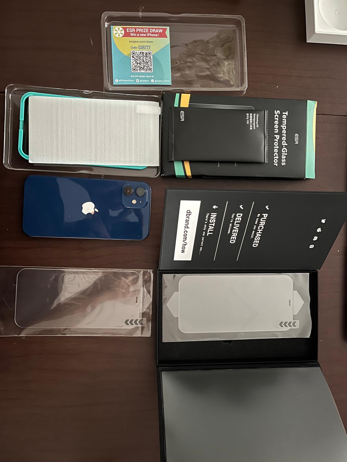 iPhone 12 + Accessories - photo 4