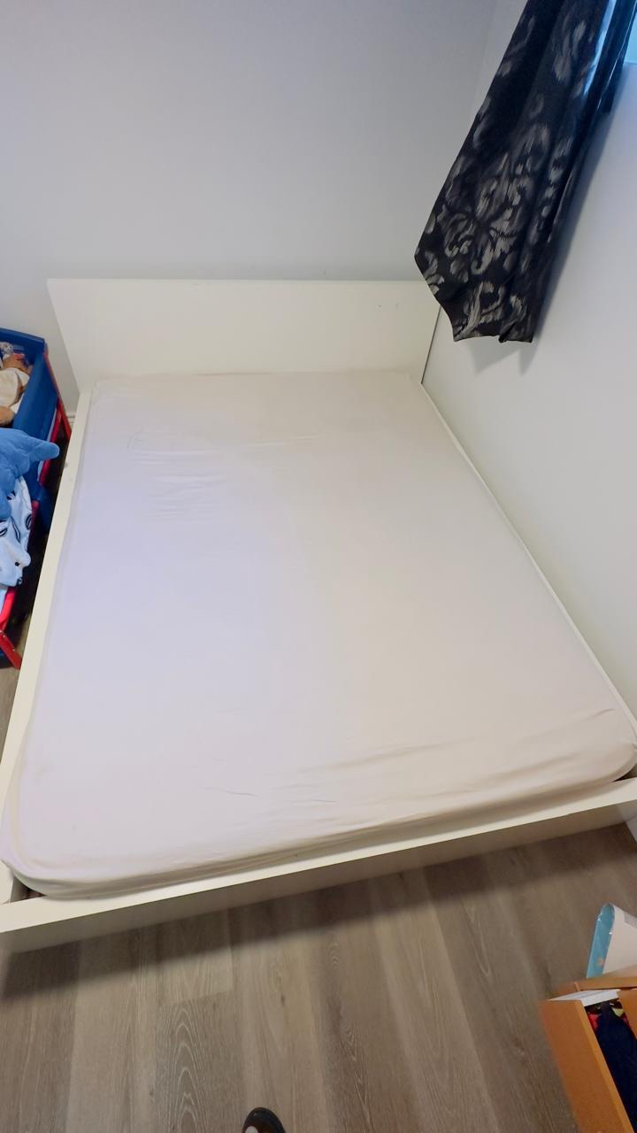 IKEA Queen Bed Frame - photo 3