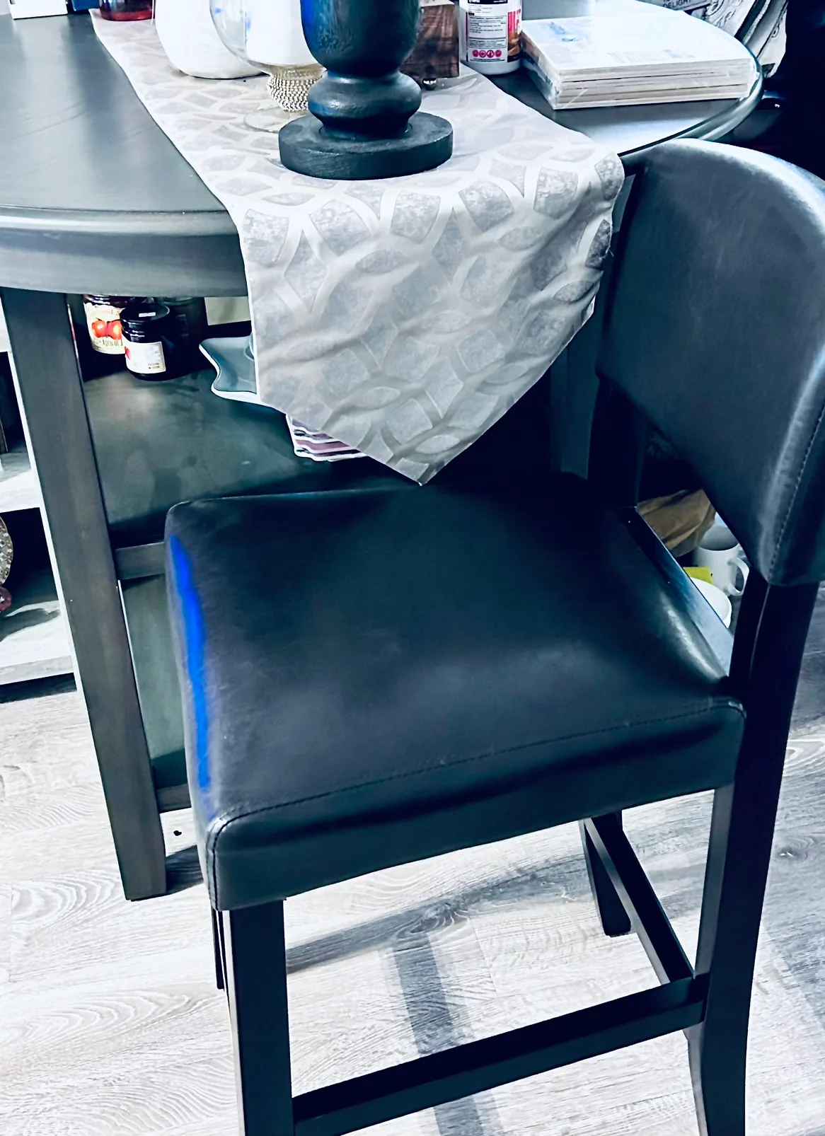 ✨NEW DISASSEMBLED Solid Wood Table & #FREE Chairs image indicator(7)