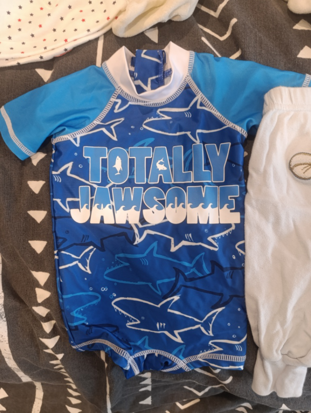 Set of 0-3 mo boy/unisex clothes - photo 2
