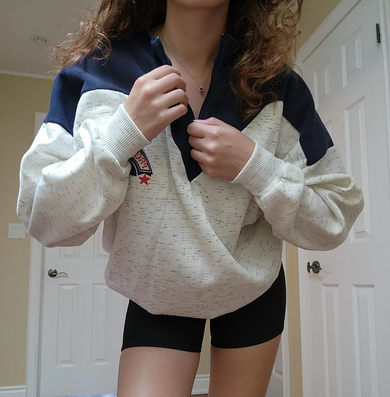 vintage pacific coast highway sweater image indicator(4)