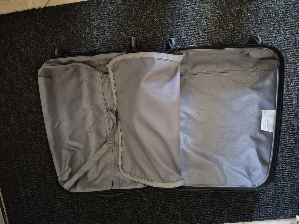 Samsonite Carry-On Suitcase - photo 5