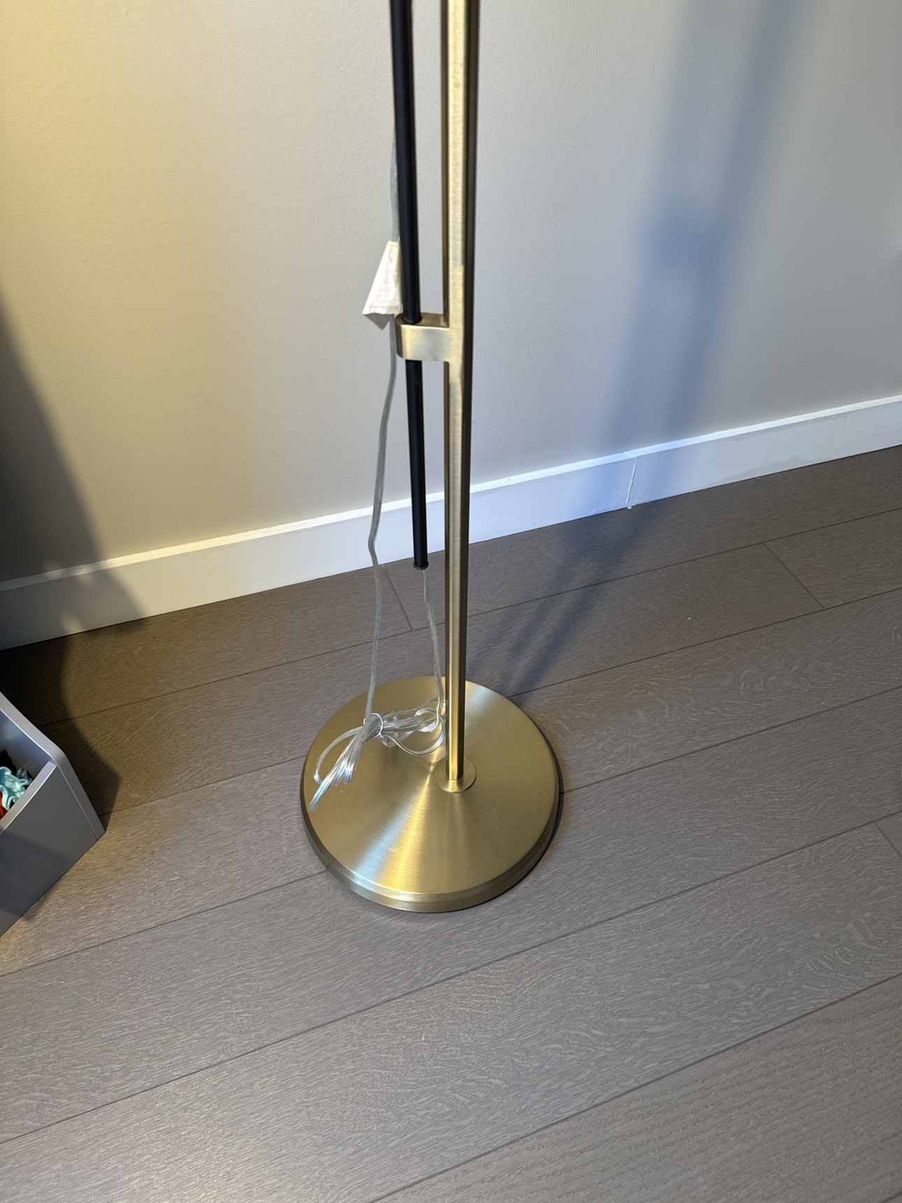 West elm Mid century tripod floor lamp - photo 3