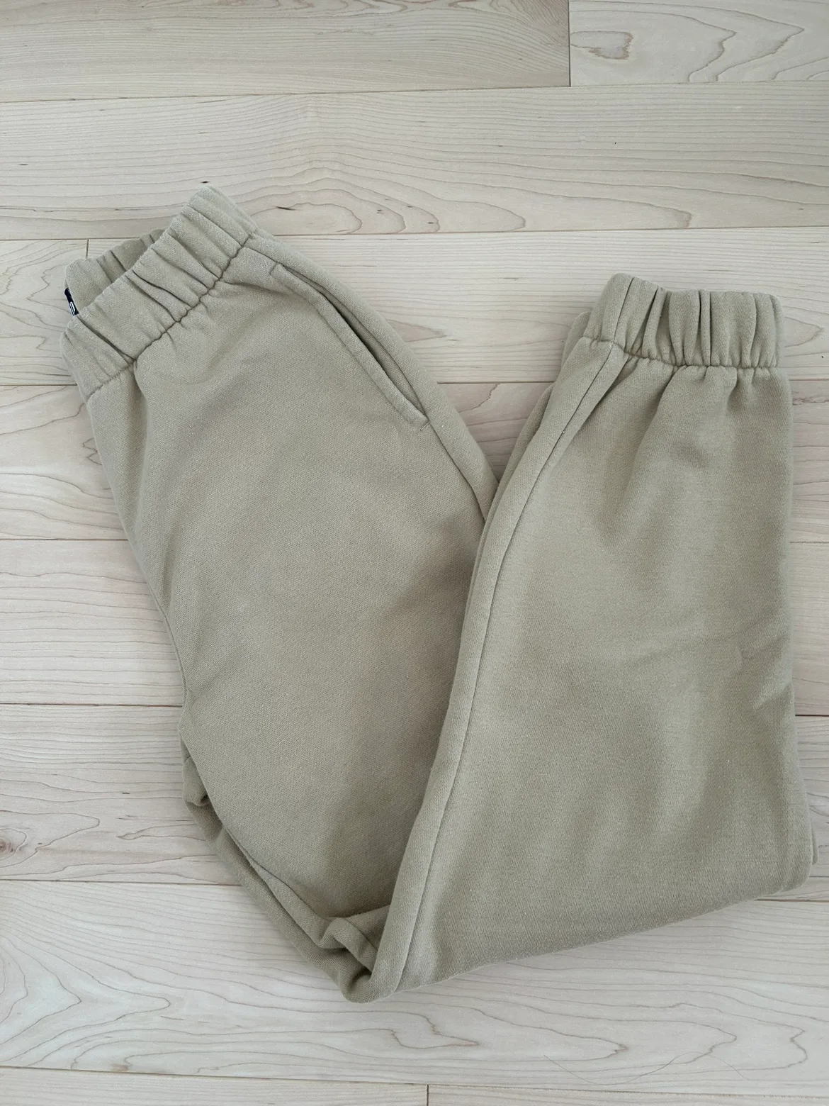 GAP Beige Sweatpants image indicator(4)