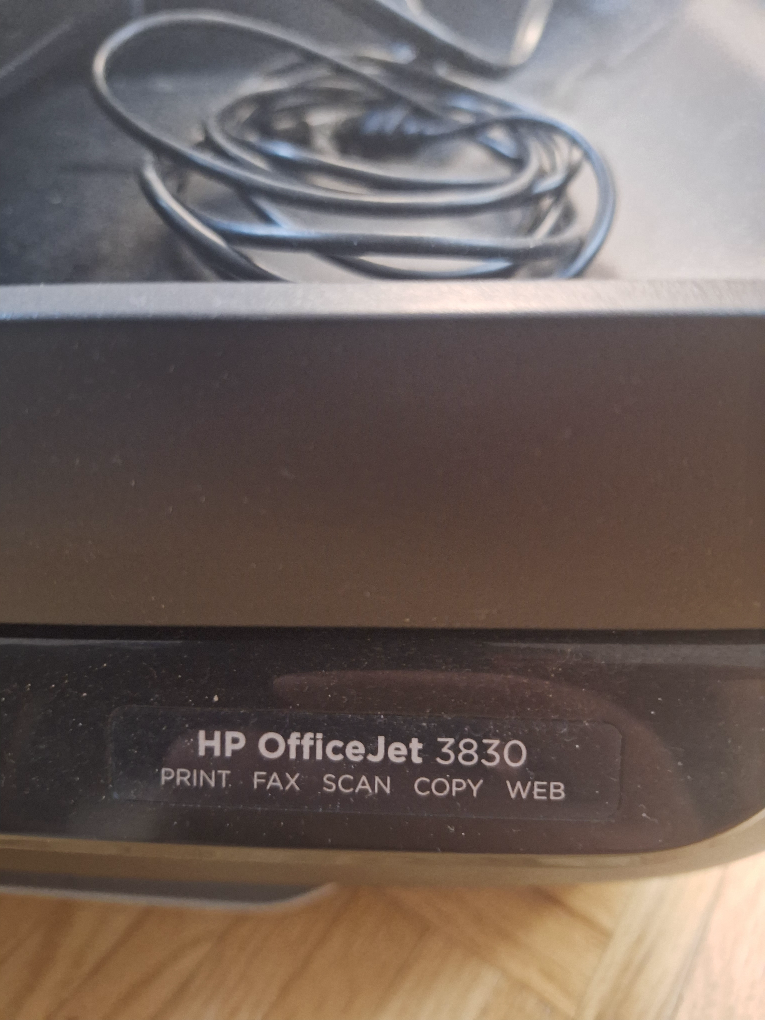 HP OfficeJet 3830 All-in-One Printer - photo 2