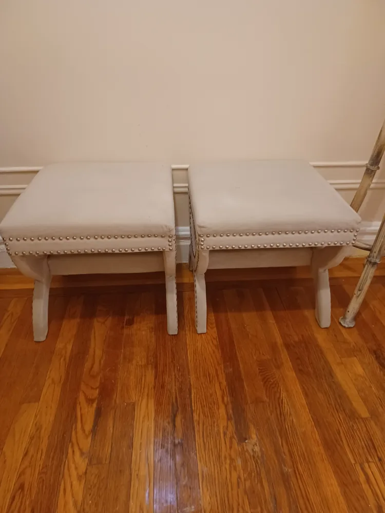 Set of 2 Upholstered Stools image indicator(2)