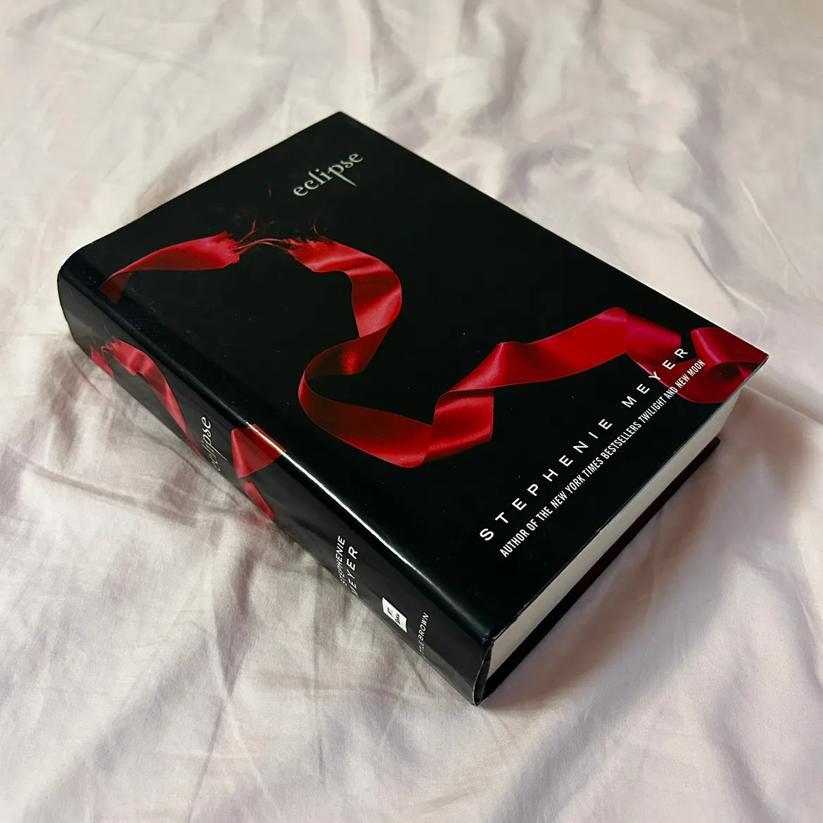 Twilight Saga - 4 Book Set image indicator(4)