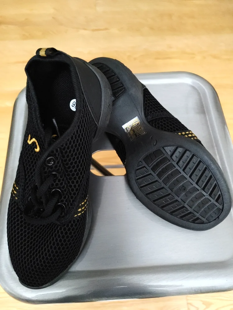 Women black Mesh Sneakers for dancing image indicator(2)