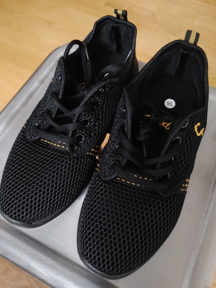 Women black Mesh Sneakers for dancing image indicator(3)