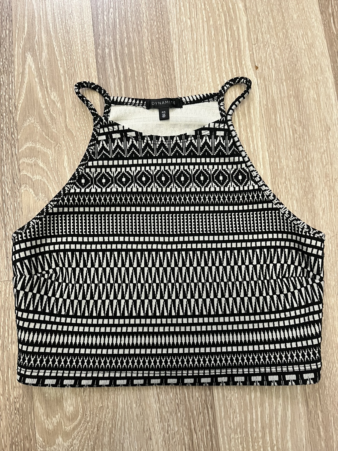 Dynamite Black and White Geometric Crop Top