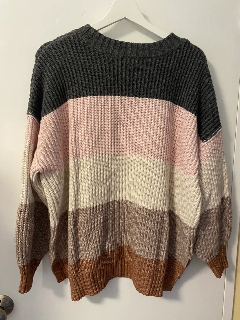 Women’s American Eagle Striped Sweater image indicator(2)