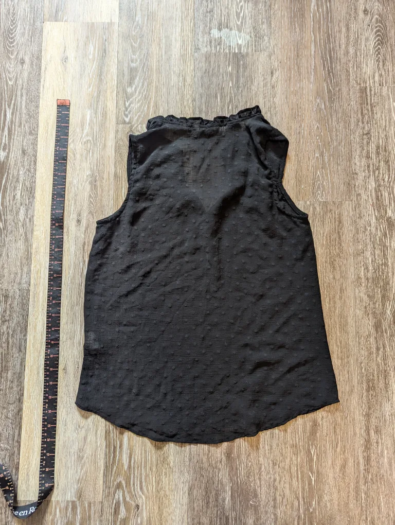 Women's black tank blouse image indicator(3)