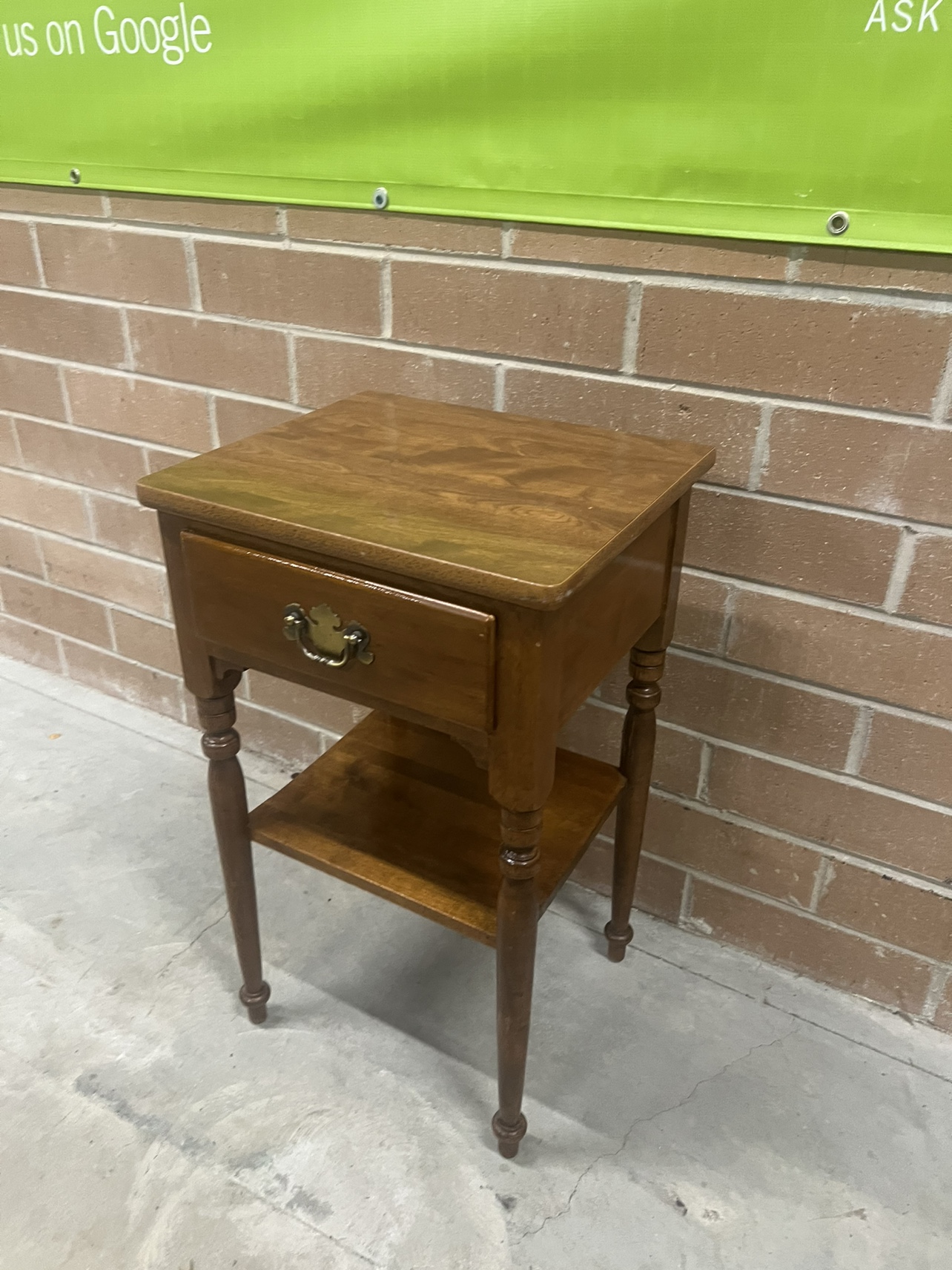 Ethan Allen Wooden End Table - photo 2