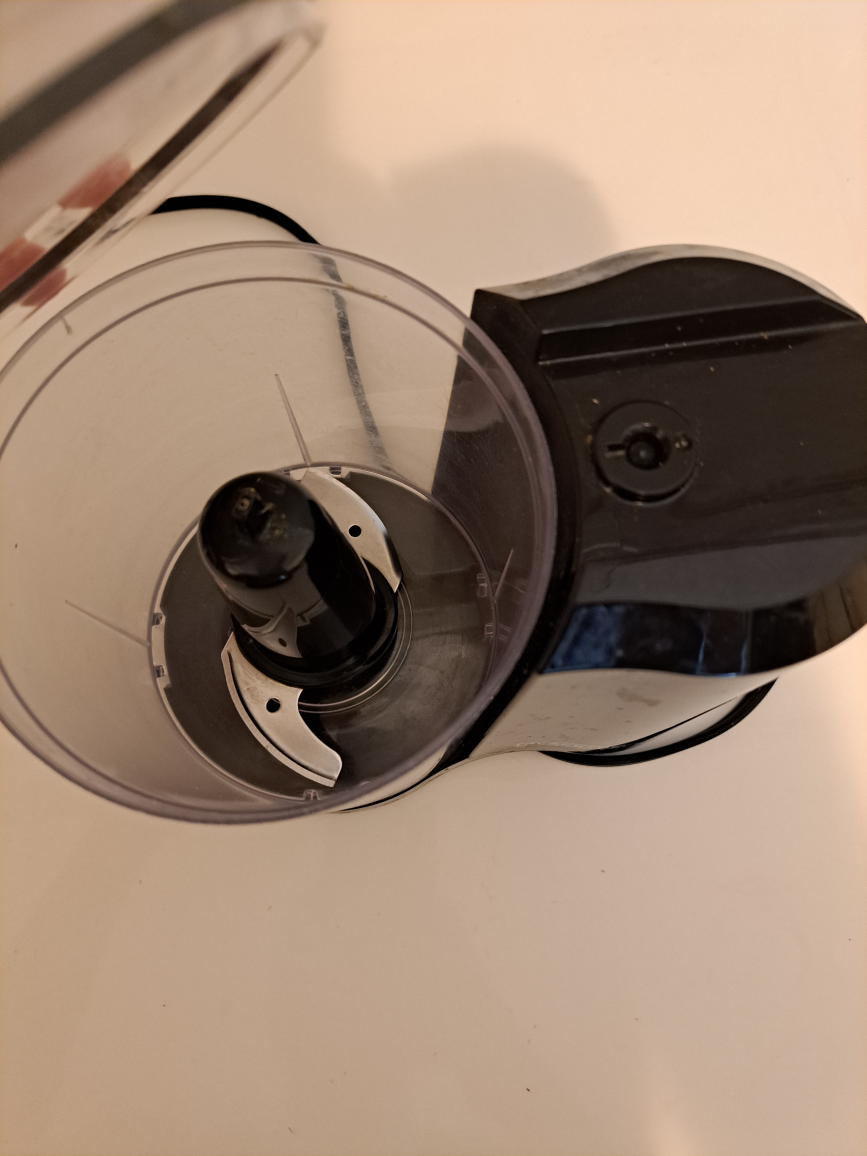 Black + Decker Food Chopper - photo 2