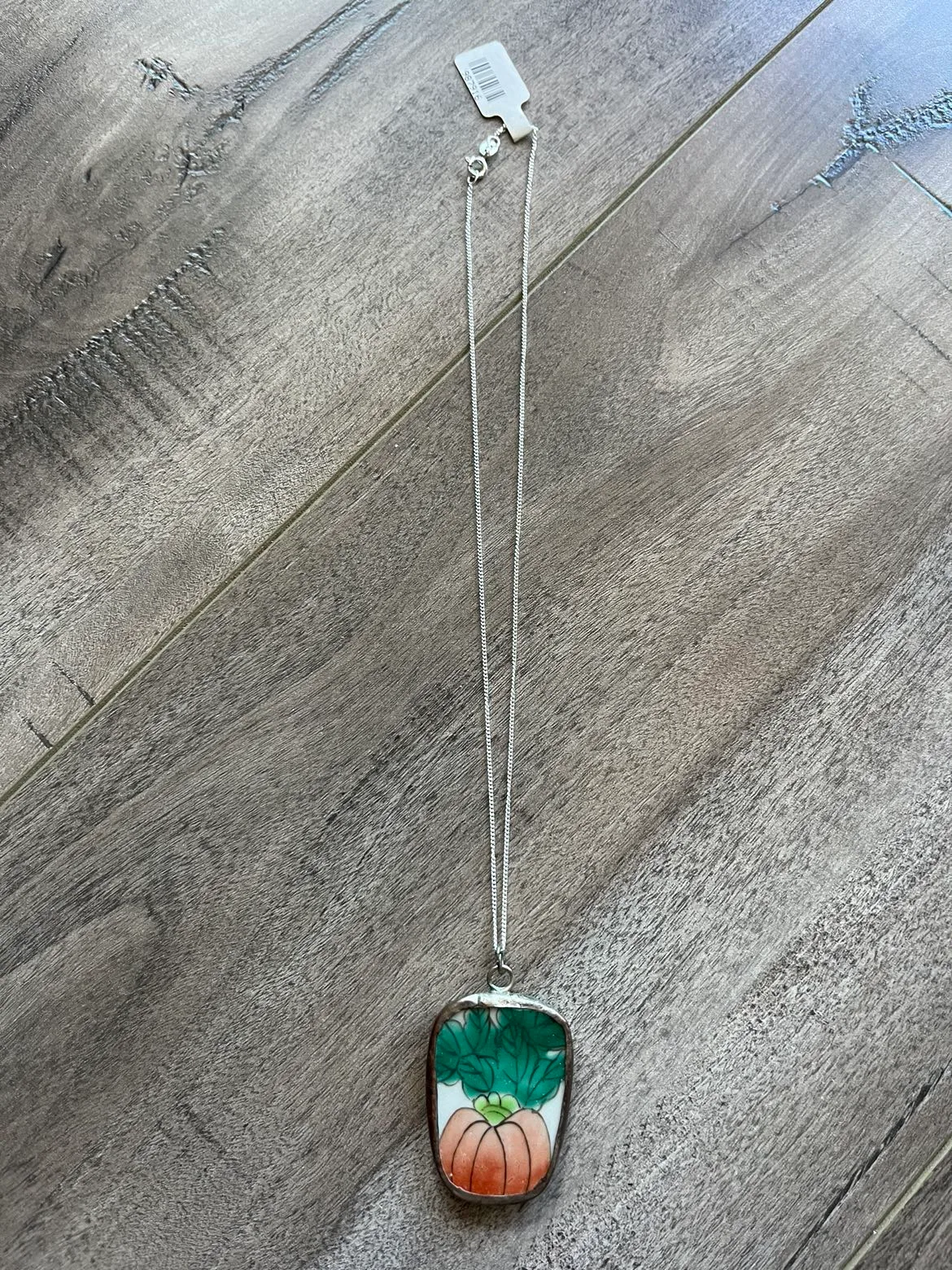 Brand new hand painted pumpkin on 925 chain image indicator(3)