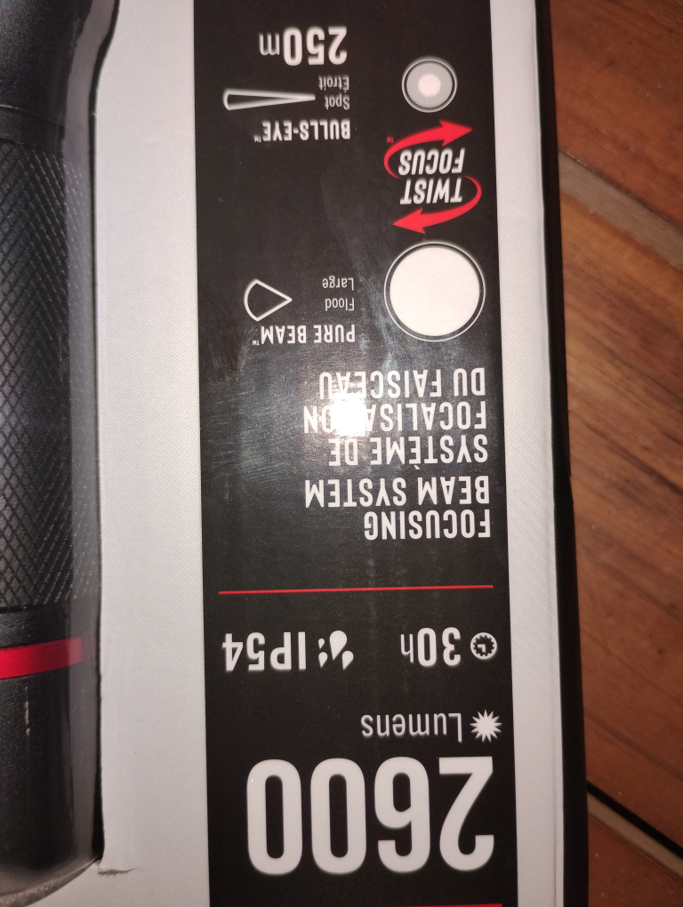 Coast Rechargeable Flashlight - photo 3