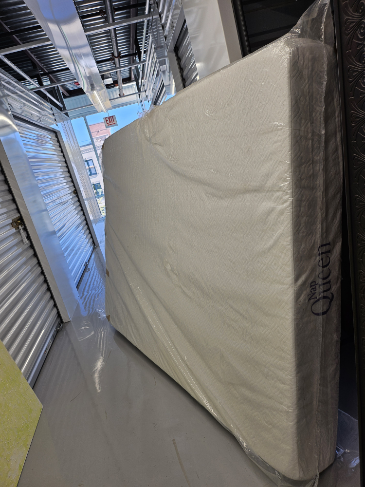 Queen Size Mattress - photo 2