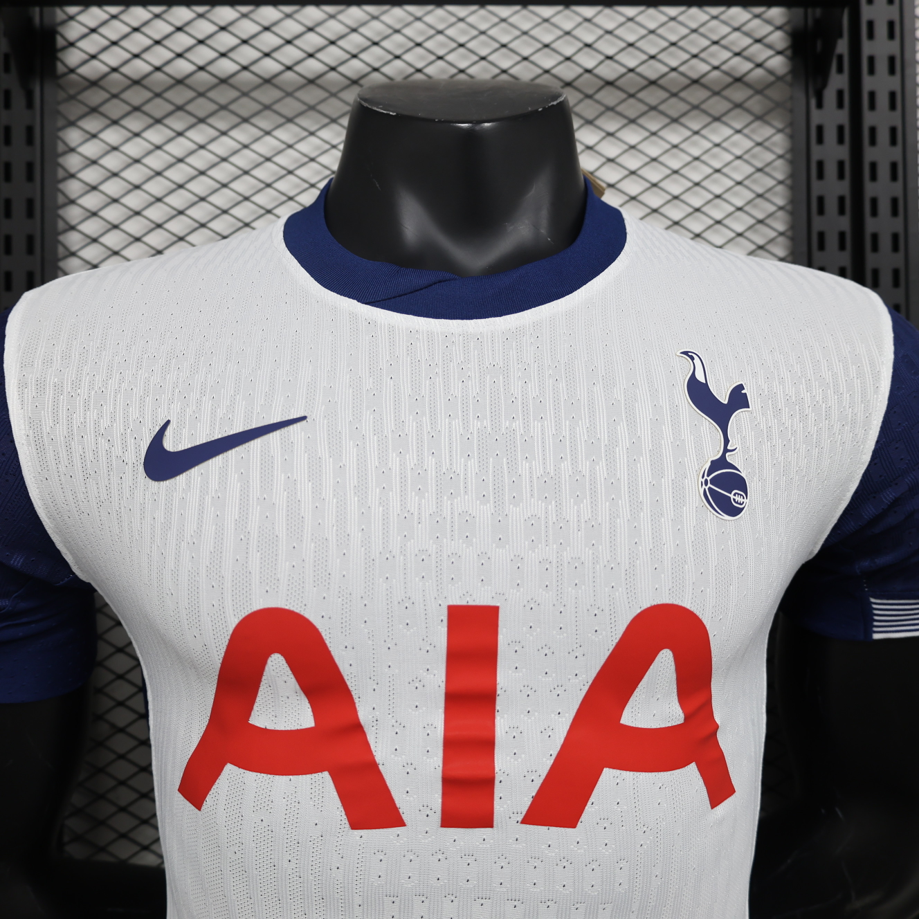Tottenham Hotspur 24/25 season official jersey - photo 2