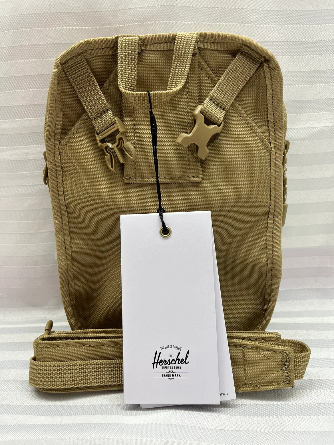 Herschel Supply Co. Form L Crossbody Bag New image indicator(4)