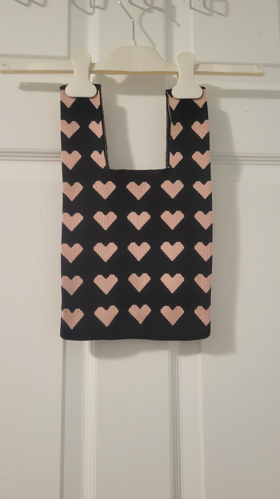 Heart Pattern Knit Bag