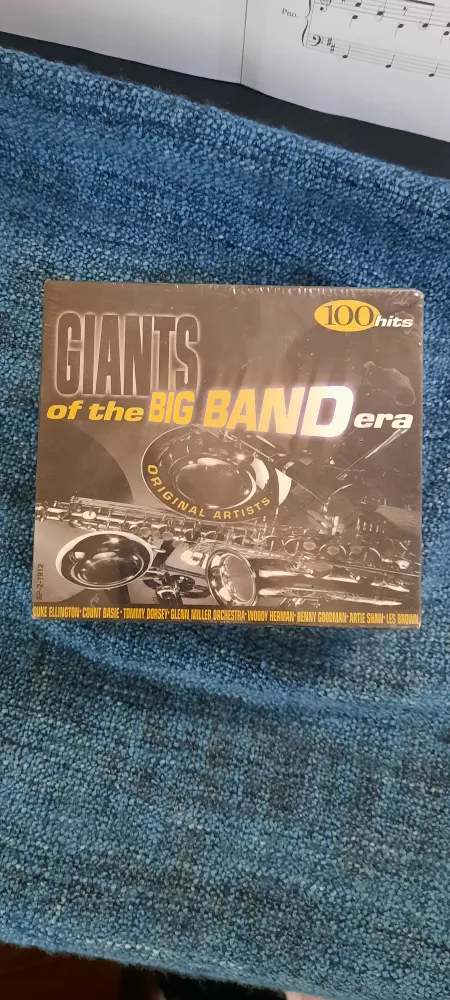 💚👀-WWOOW- 🎁Giants of the Big Band Era - 100 Hits - 8 Disc CD Set image indicator(2)