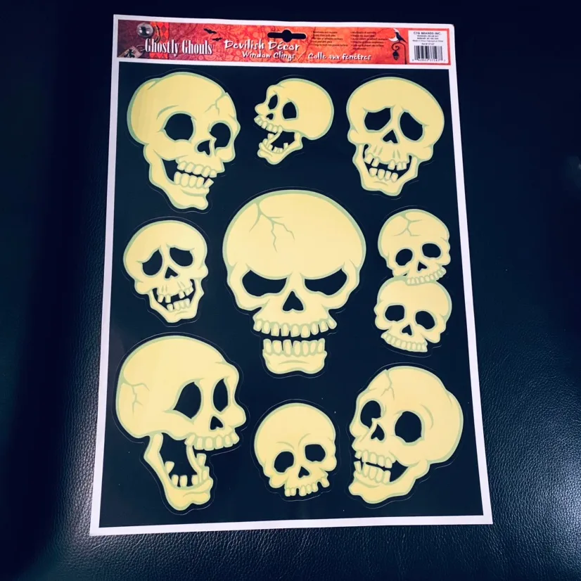 NEW Adult Cape & Skull Window Clings image indicator(4)