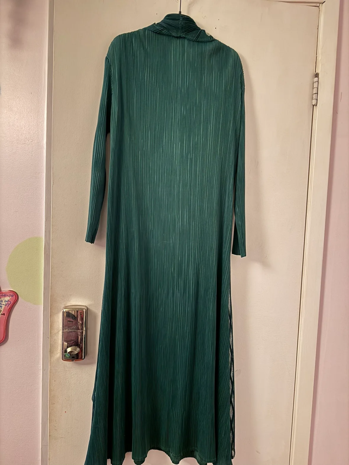 Cyaninesea Green Pleated Dress image indicator(3)