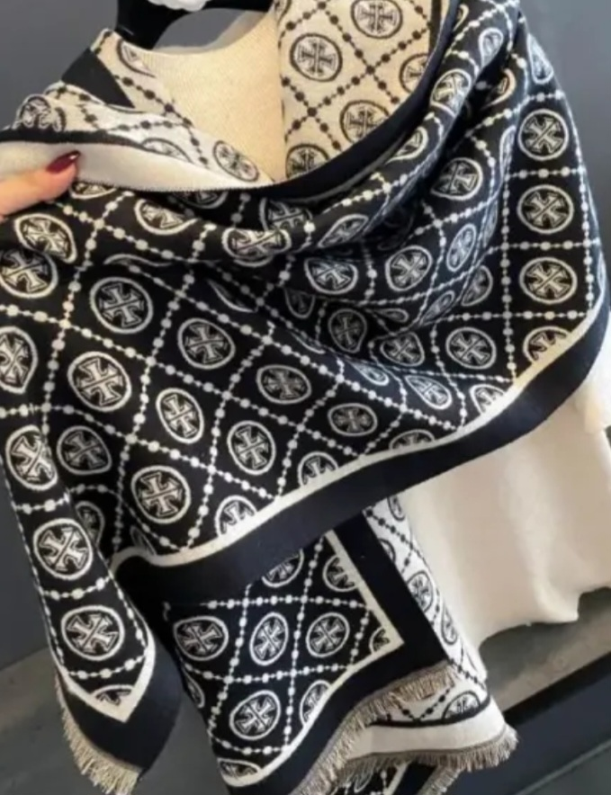 Black and White Scarf with Cross Pattern - photo 2