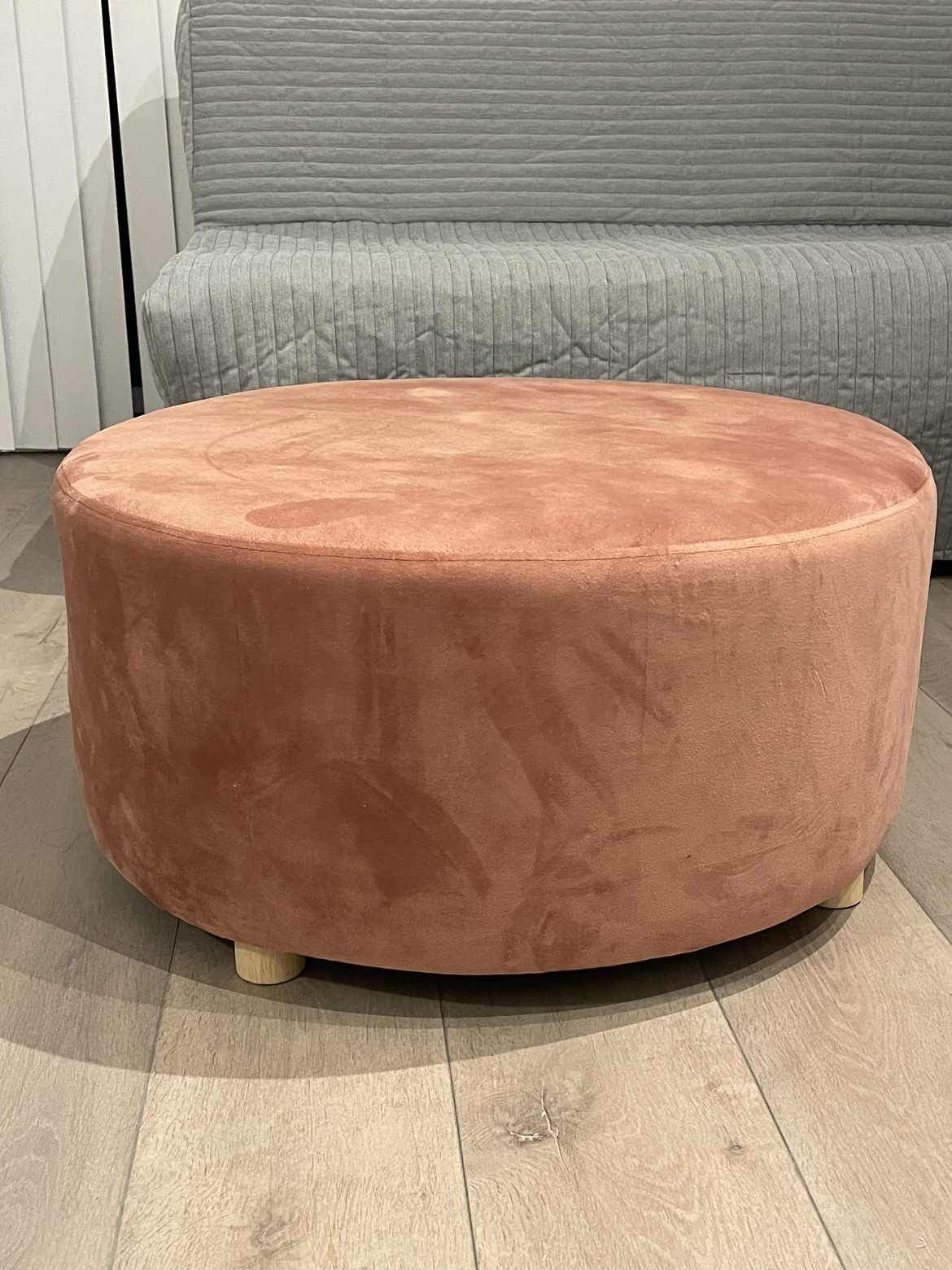 Round Pink Ottoman - photo 3