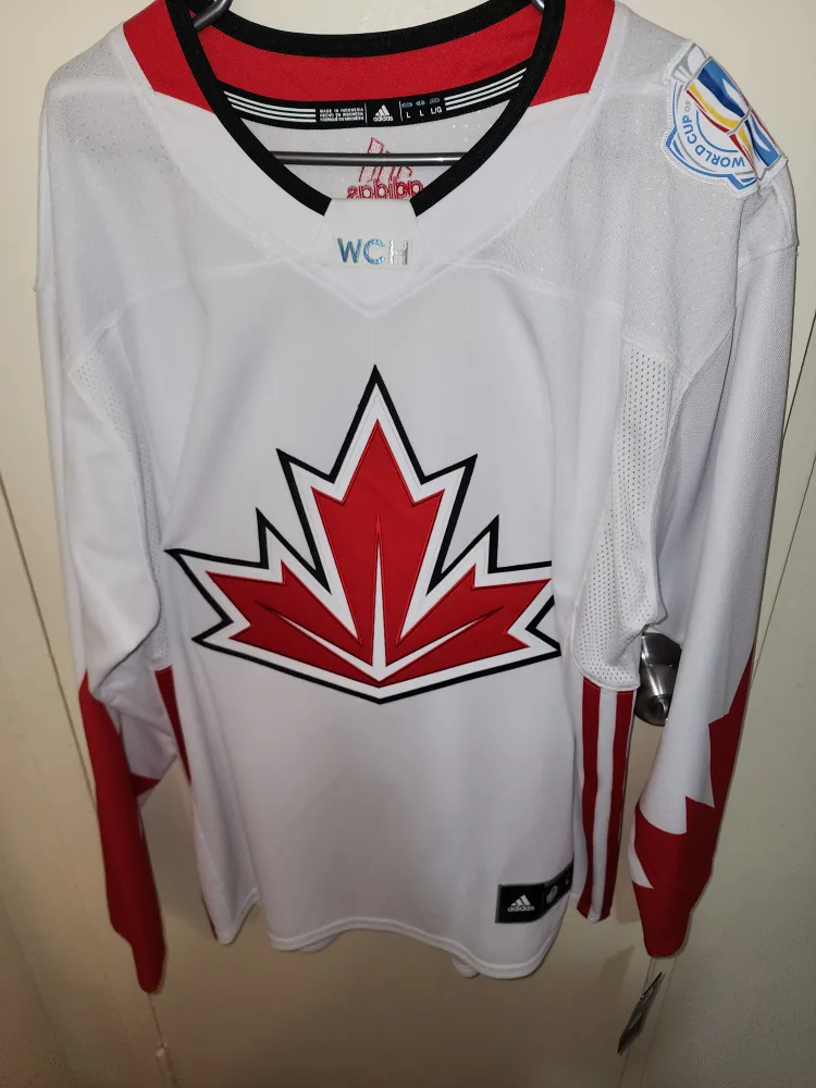 Team Canada WCH Adidas Hockey Jersey thumbnail