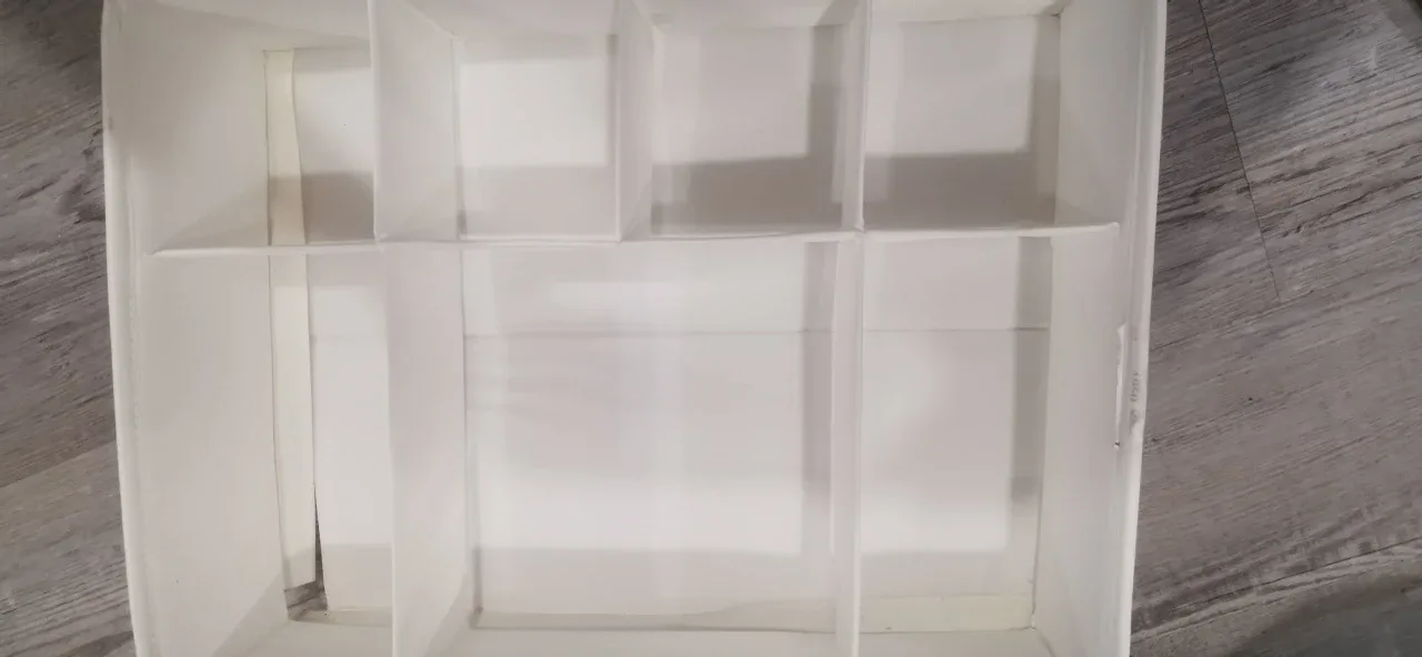 White Foldable Storage Organizer #freecycle thumbnail