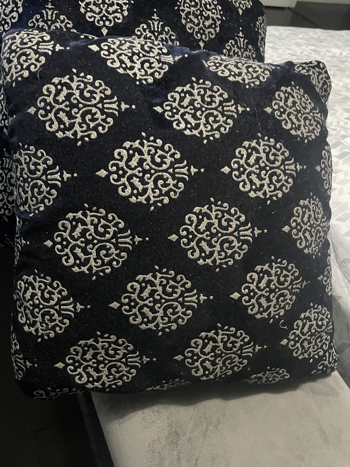 Set of 4 Throw Pillows