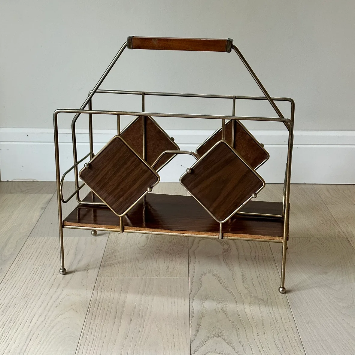 Mid-Century Modern Magazine Rack
