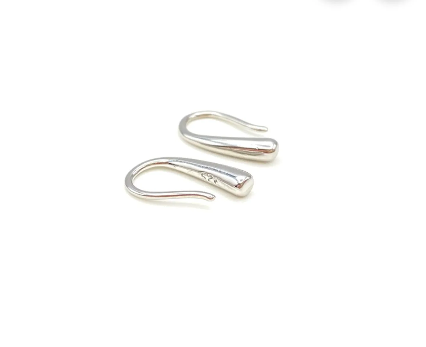 925 Sterling Silver Small Teardrop Earrings image indicator(2)
