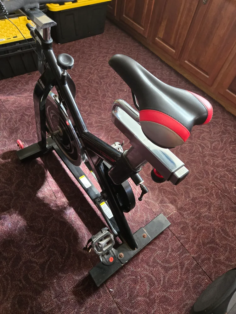 Bladez Fitness Master Indoor Cycling Bike image indicator(4)