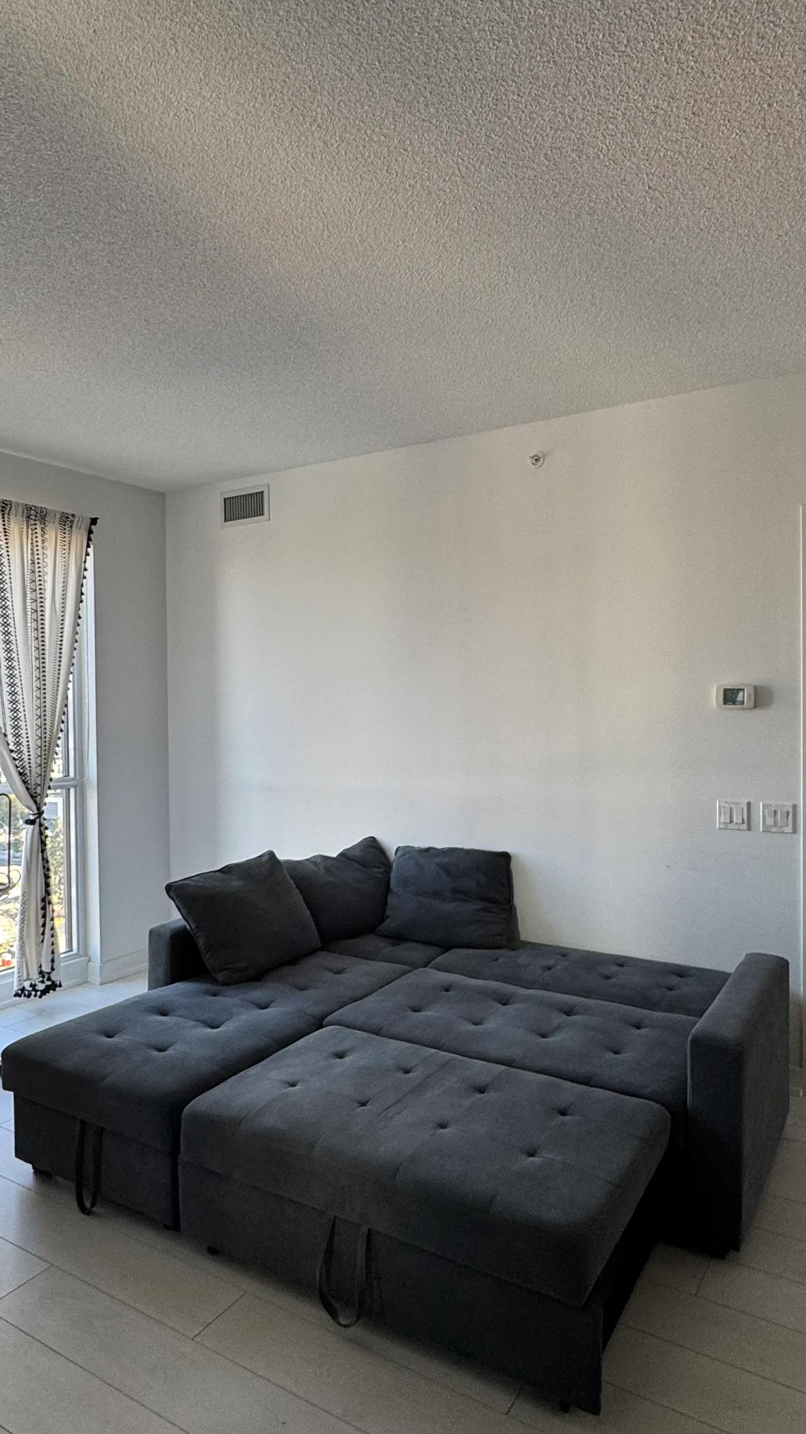 Sectional sofa-bed image indicator(3)