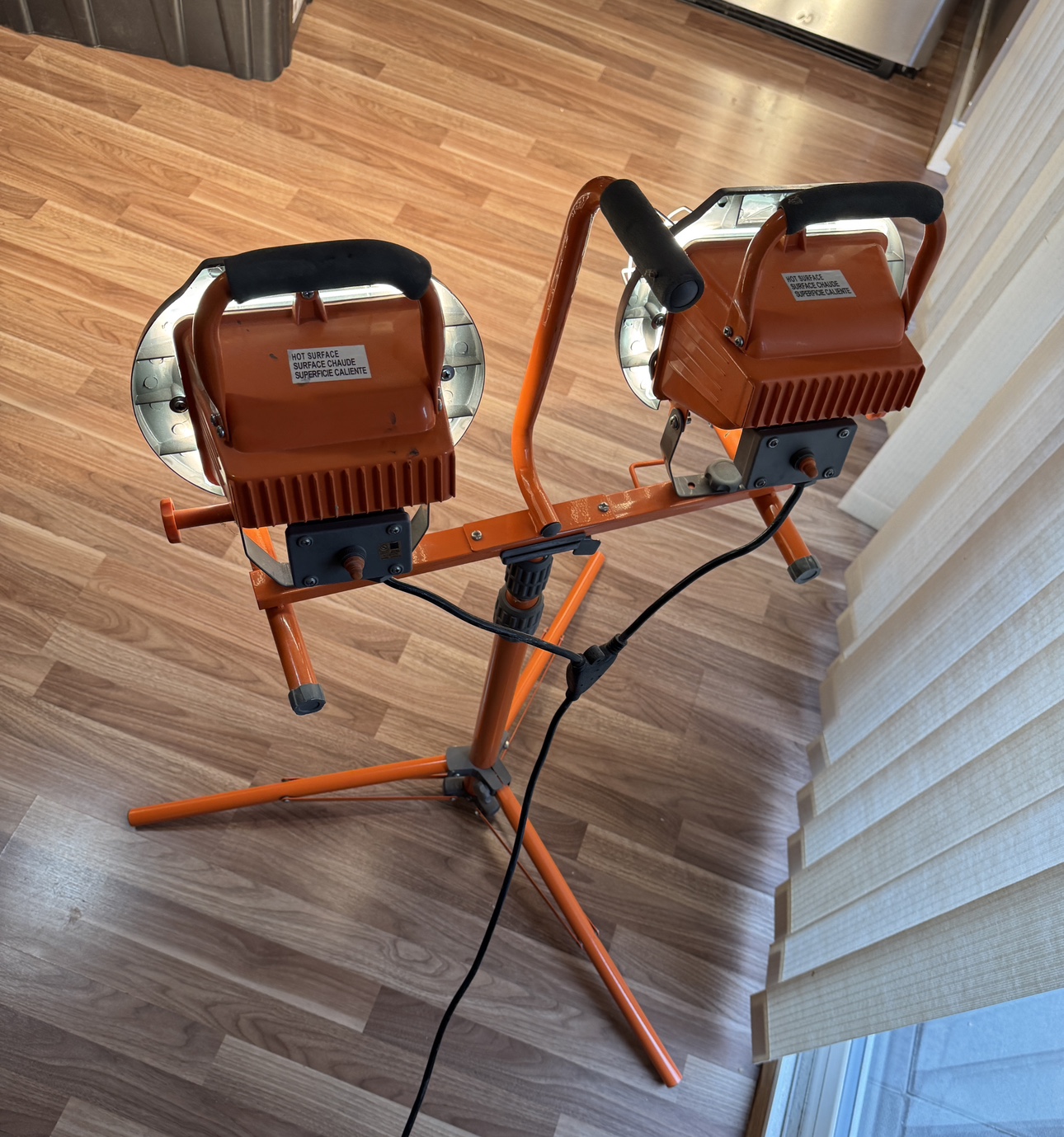 Dual Light Work Light Stand - photo 4