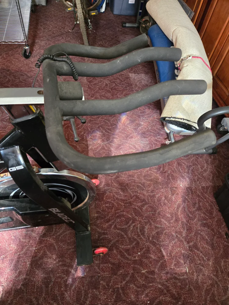 Bladez Fitness Master Indoor Cycling Bike image indicator(8)