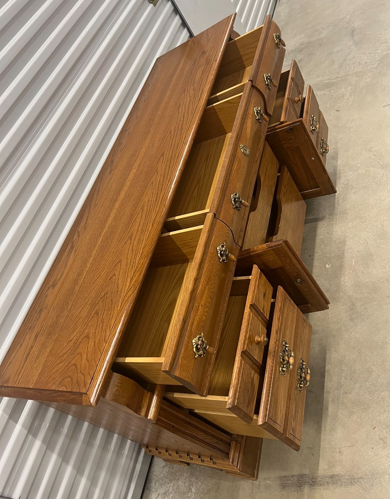 Wooden Dresser - photo 3
