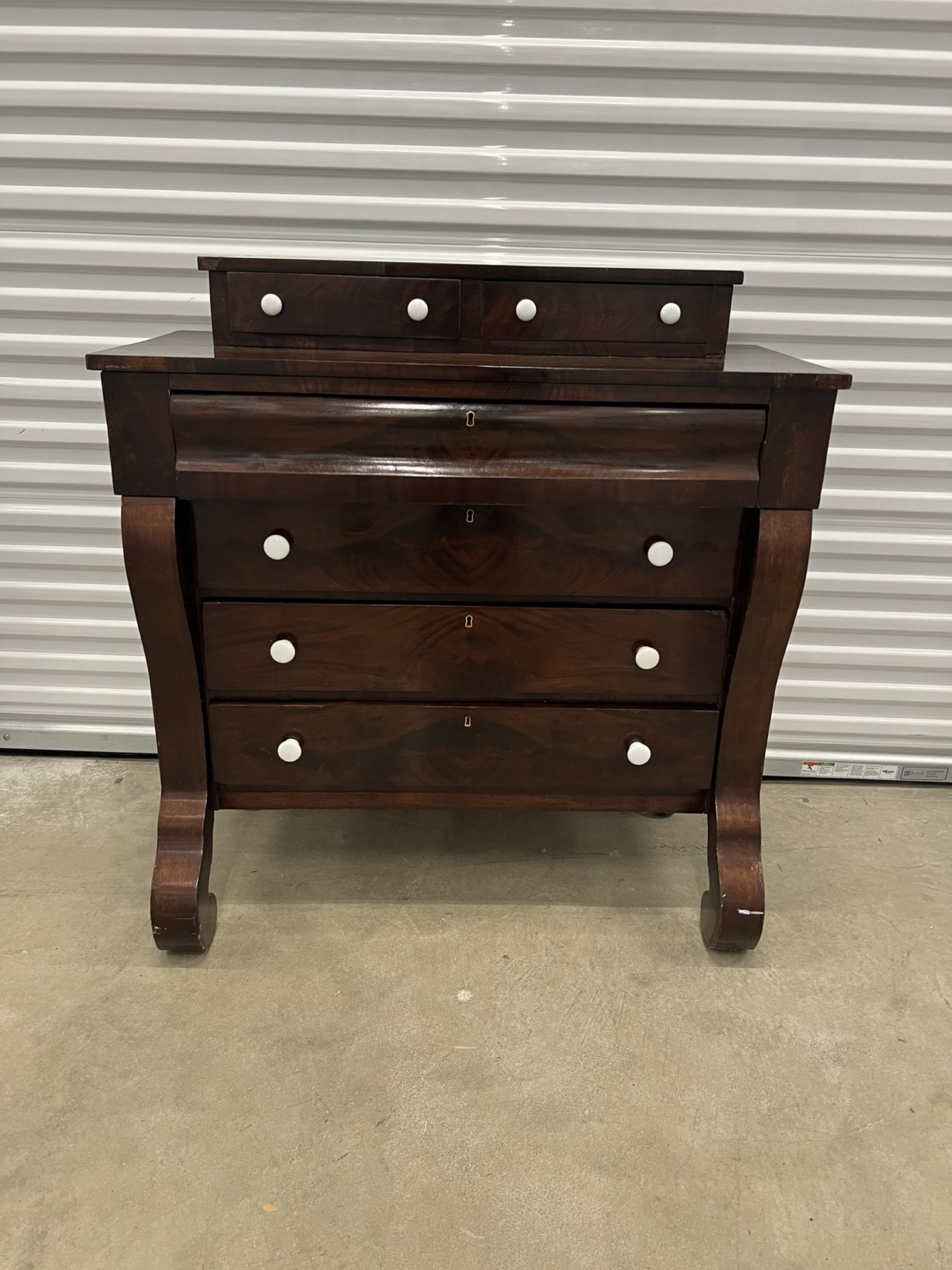 Antique Chest of Drawers