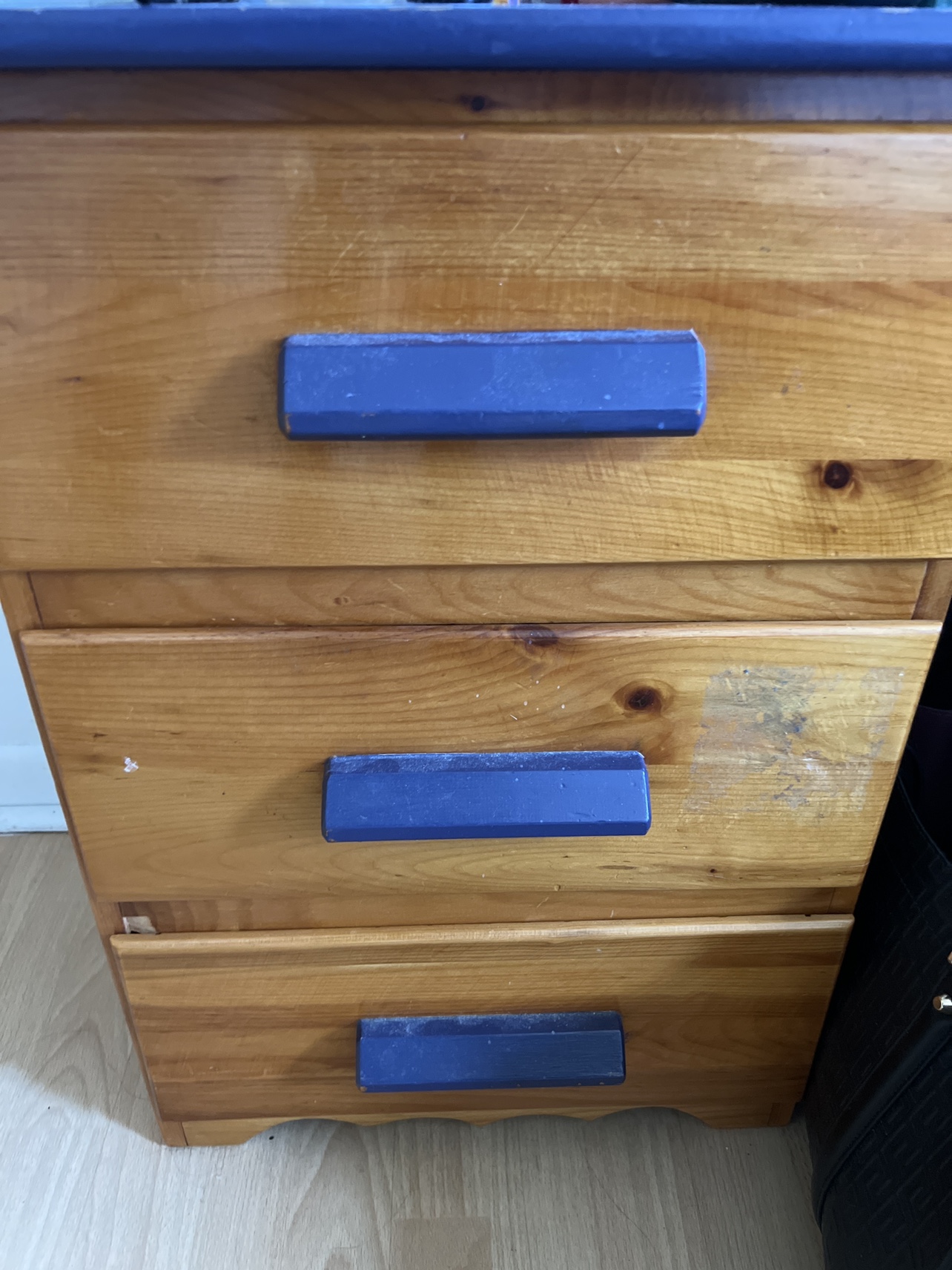 Three Drawer Dresser