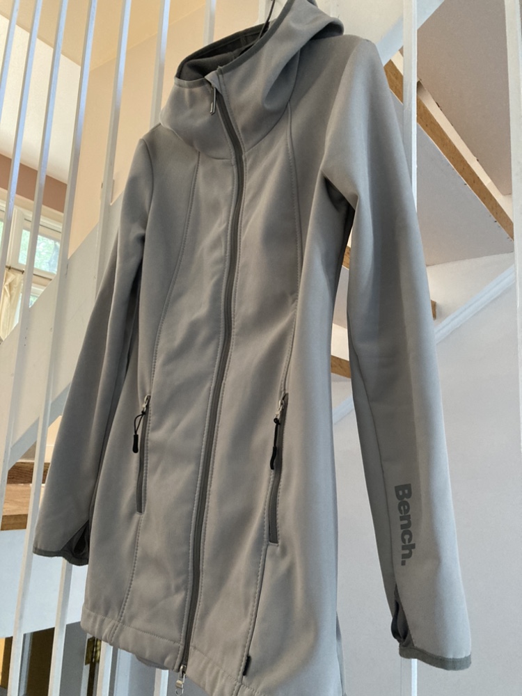 Bench Softshell Fleece-Lined Hooded Jacket