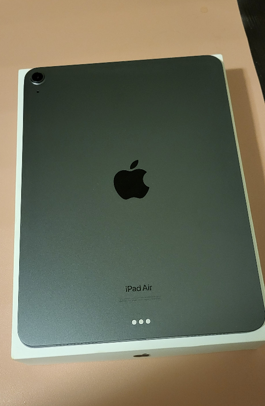 iPad Air (5th Generation) 64GB Wi-Fi - Space Grey - photo 2
