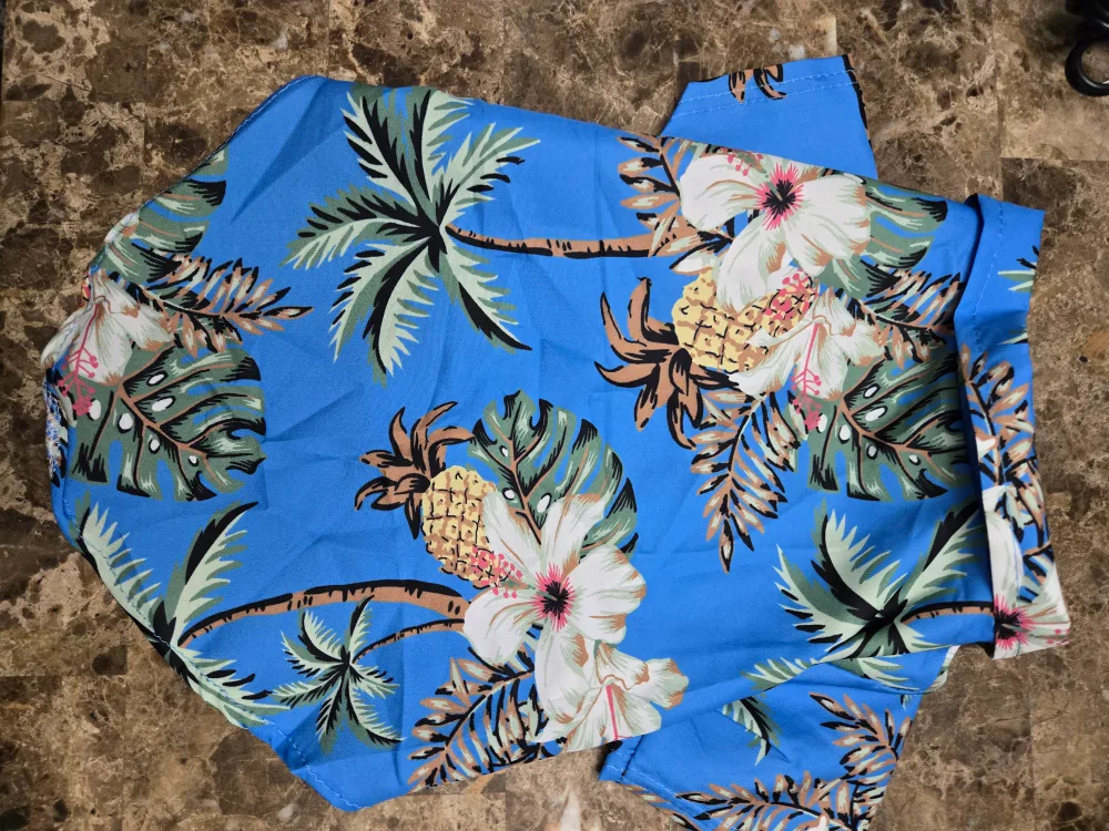 Dog Shirt - Tropical Print image indicator(3)