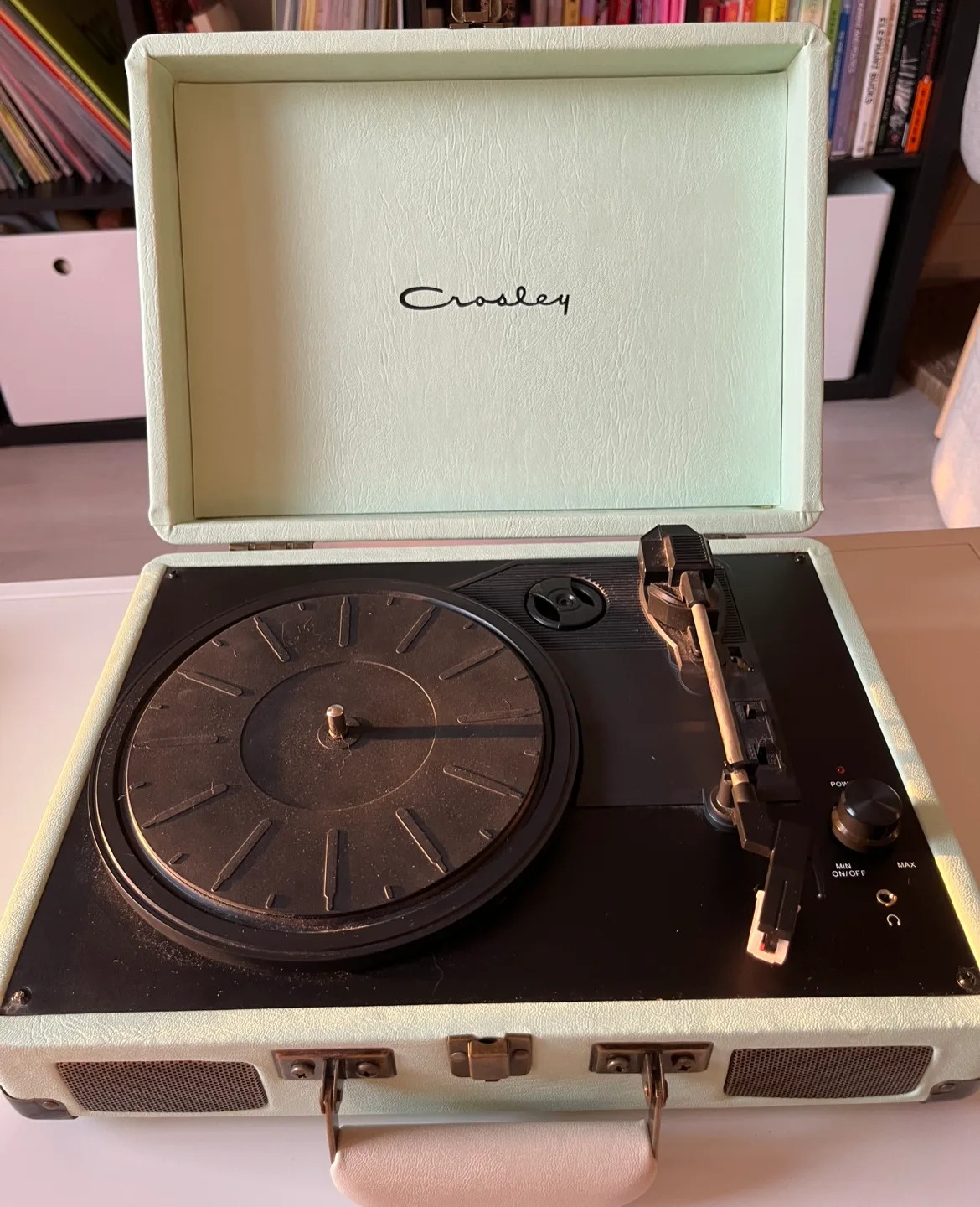Crosley Cruiser Portable Turntable thumbnail