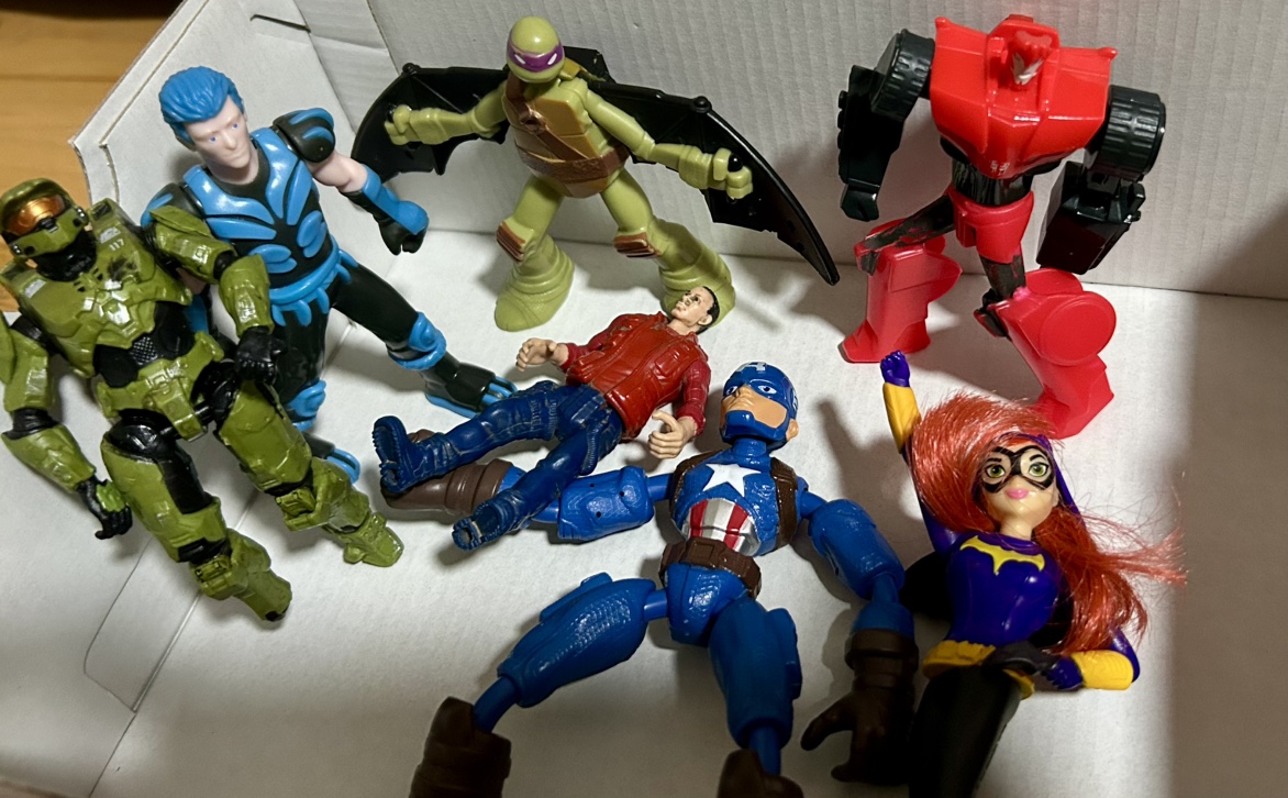Action Figures Lot - photo 2