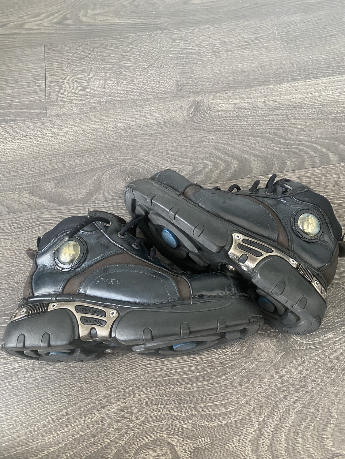 New Rock Vintage Boots