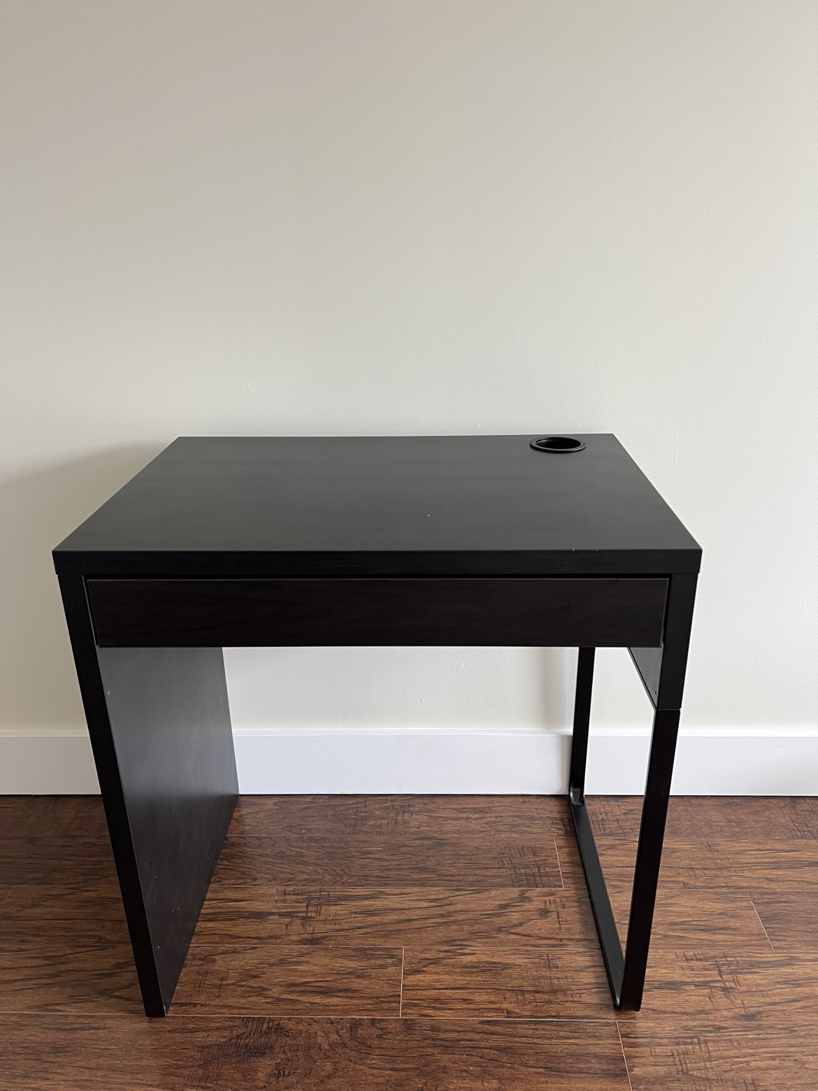 IKEA Office table and chair - photo 3